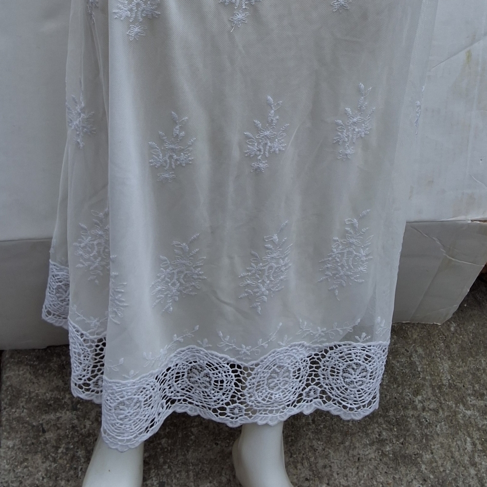 Antthony Plus Size Neutral Lace Overlay White Skirt 3X - Picture 11 of 12